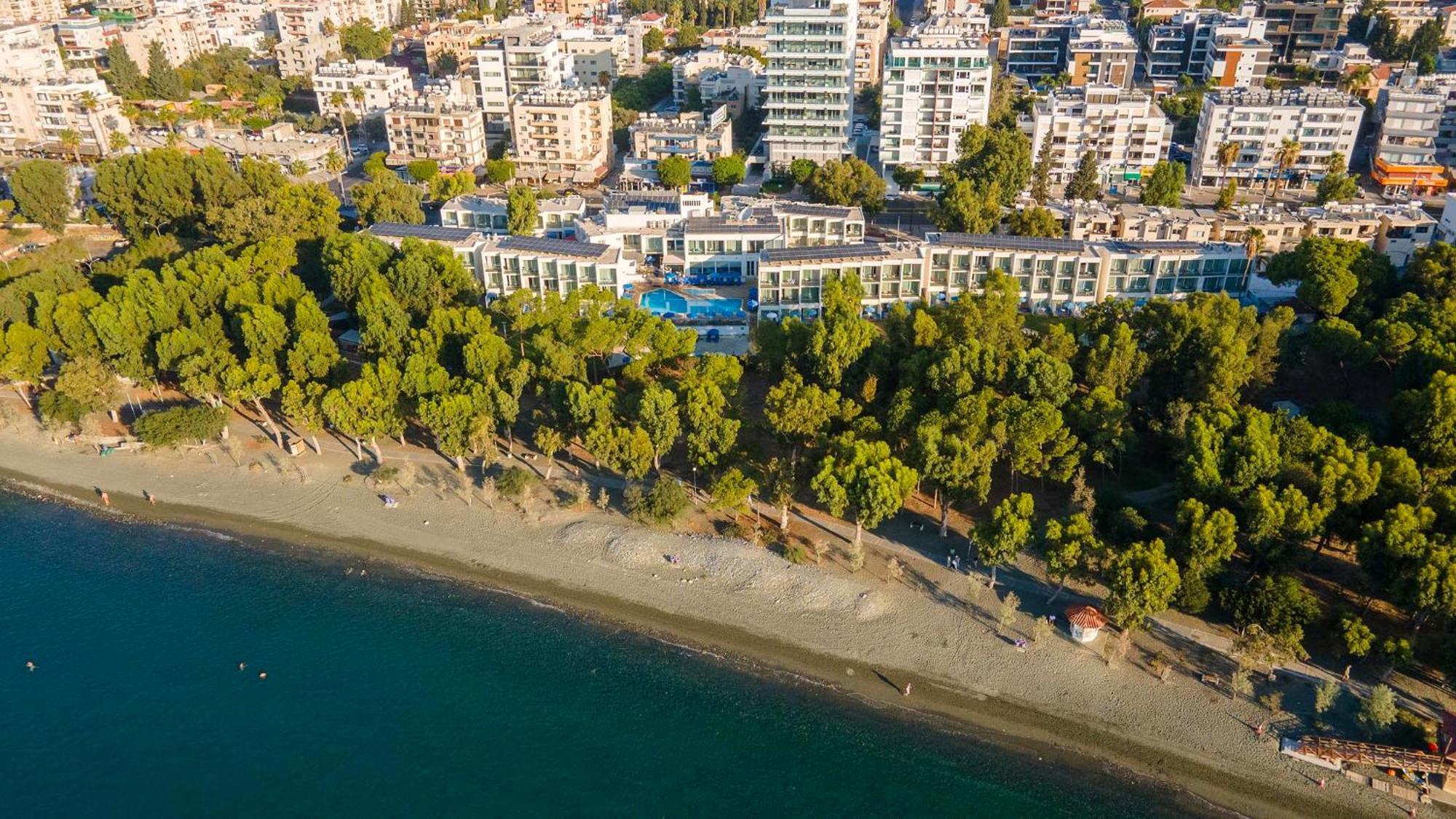 Park Beach Hotel Limassol Exterior foto