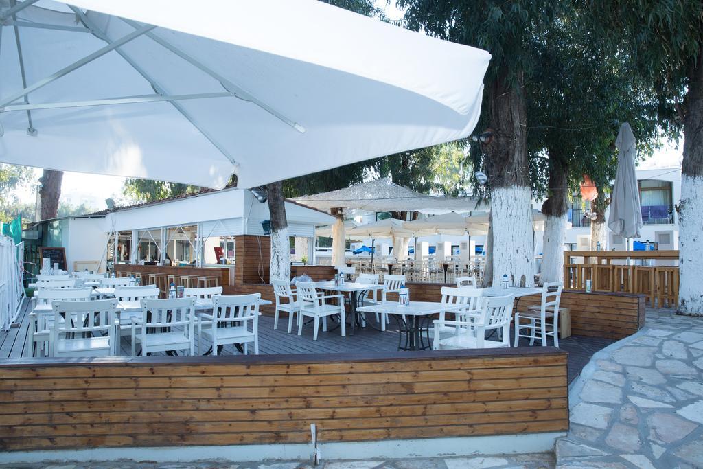 Park Beach Hotel Limassol Exterior foto